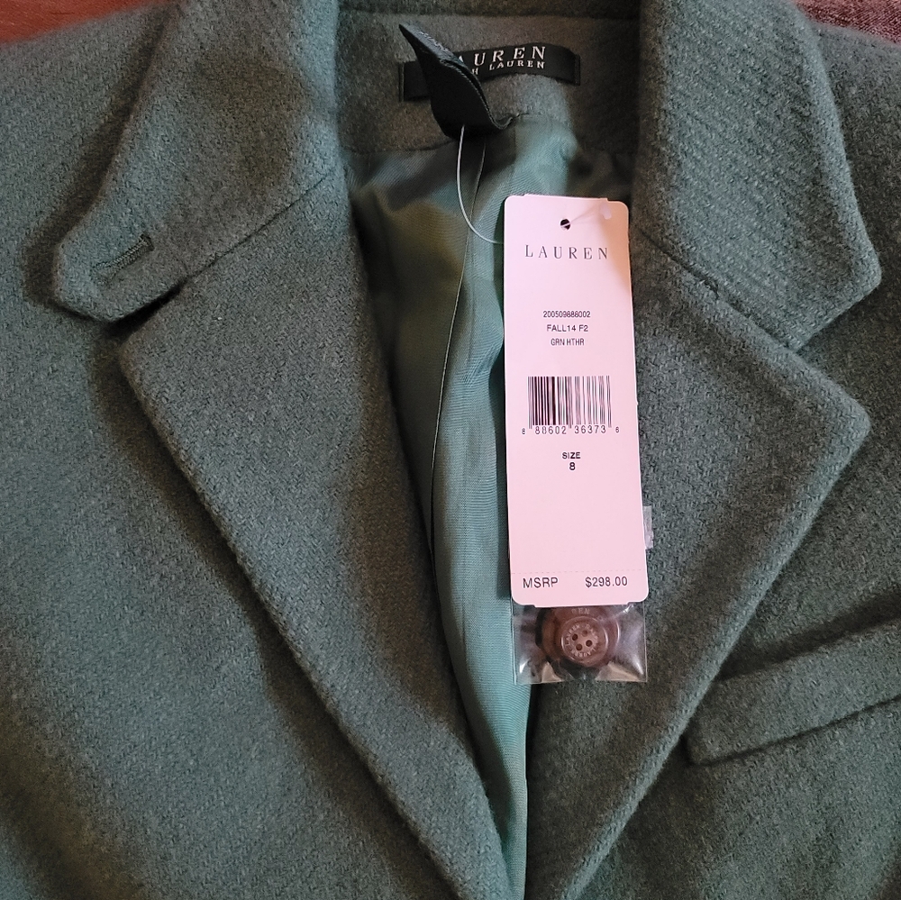 Jacket - Picture 4 of 6